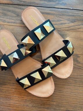 Soda Black Slide Sandals with Gold Pyramid Studs